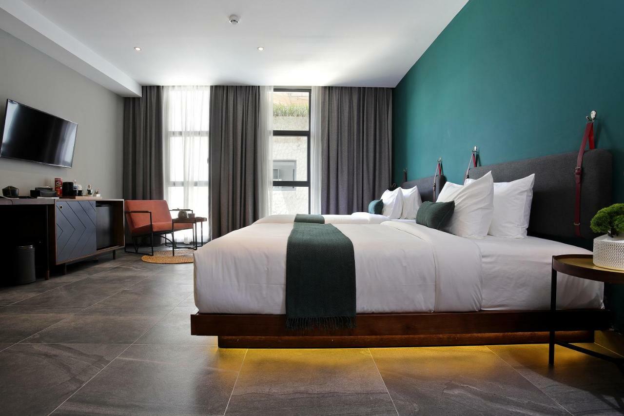 Hotel Baitong & Phnom Penh