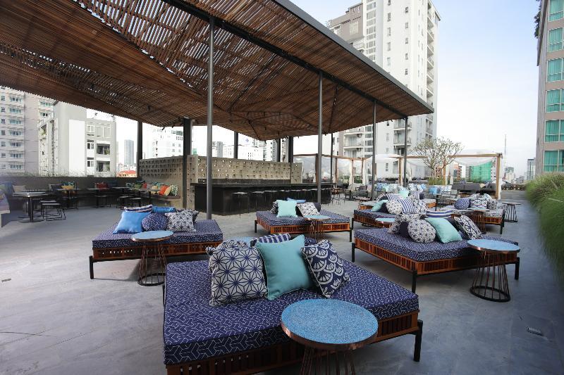 ใบตอง โฮเต็ล แอนด์ รีสอร์ต โรงแรม 4*